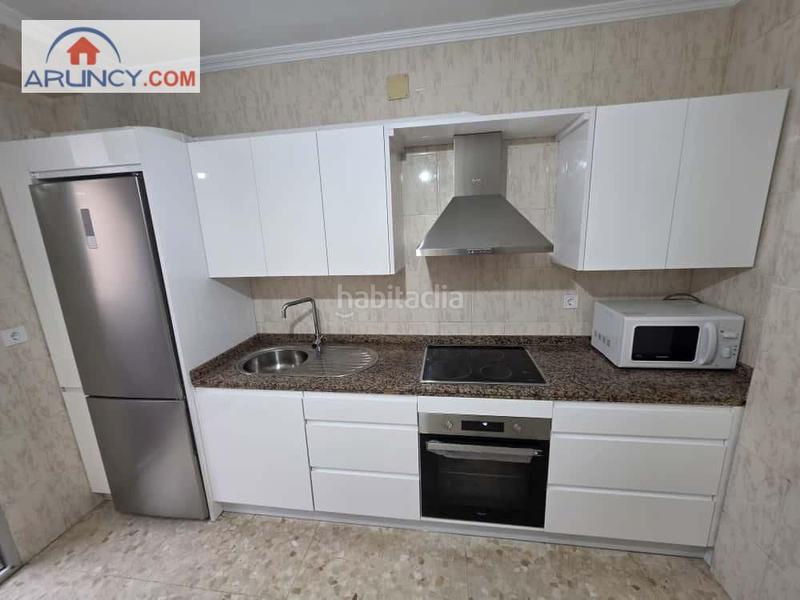 Foto 0846d047-16bf-4999-989a-5967c2d04f59. Location appartement dans Barrio Alto San Juan de Aznalfarache