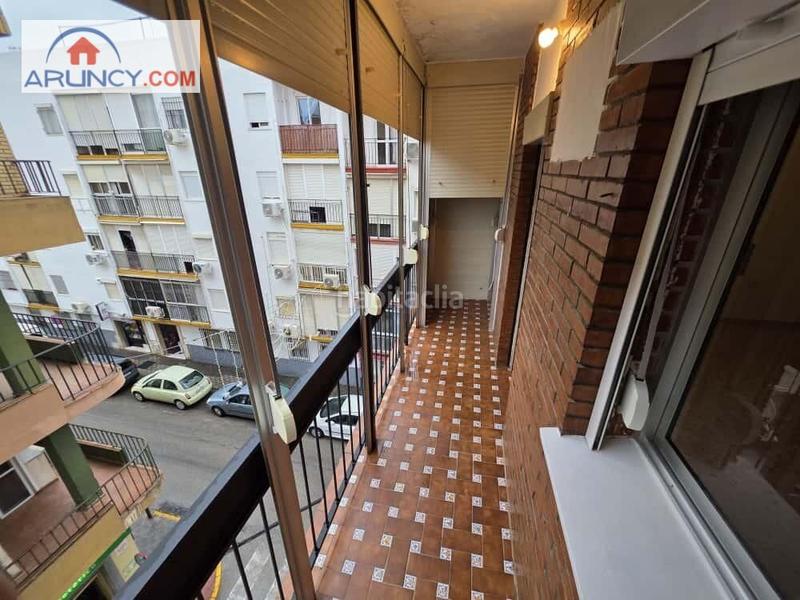 Foto 8b0a848d-6a68-457b-b97c-1a20fec73d2c. Location appartement dans Barrio Alto San Juan de Aznalfarache