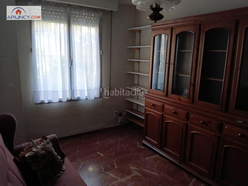 Foto 8b2b7450-d1bb-493e-8ebf-f46759b19f67. Appartement dans La Buhaira Sevilla
