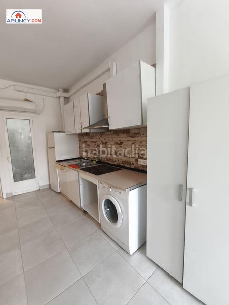 Foto 1a1d040b-9209-4b74-ae65-4334cbbe69d5. Casa amb aparcament a Ciudad Jardín Sevilla