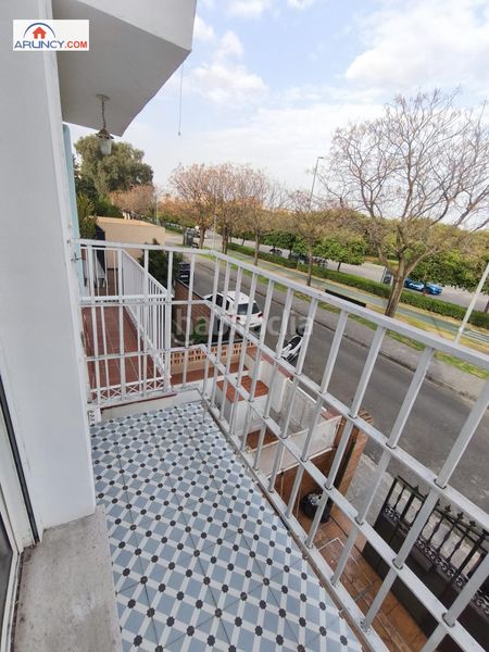 Foto 4c84a91e-9f70-4d63-a338-5af9b04bccf2. Casa amb aparcament a Ciudad Jardín Sevilla