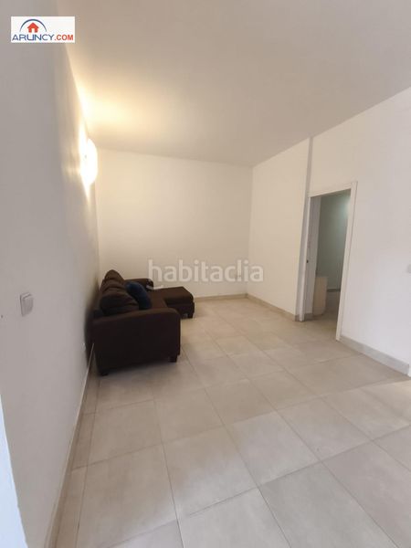 Foto afda3522-b16c-416c-9aac-d23cfb14f588. Casa amb aparcament a Ciudad Jardín Sevilla