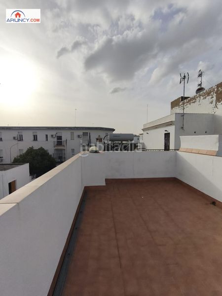 Foto ddabc815-c524-4fac-9766-9201d3d69d0c. Casa amb aparcament a Ciudad Jardín Sevilla