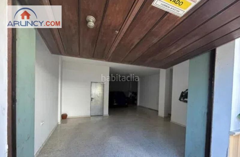 Foto 8a59e16c-e5e9-4775-acf0-02a35795bcf0. Casa amb aparcament a Palmete Sevilla