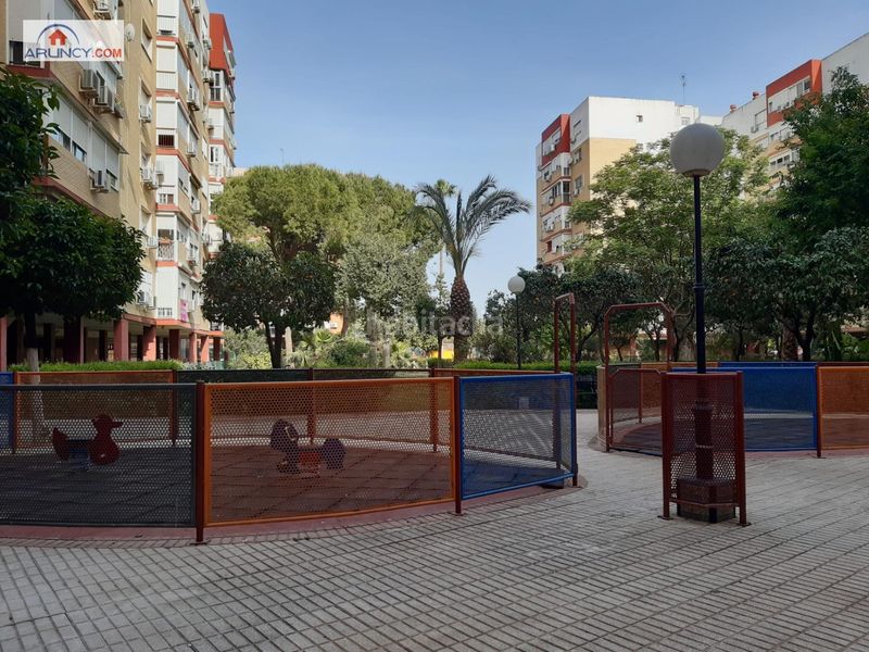 Foto 25c0ec02-b44d-4a77-b3fb-c8ea0907336a. Pis amb piscina a Sta. Aurelia - Cantábrico - Atlàntico - La Romería Sevilla