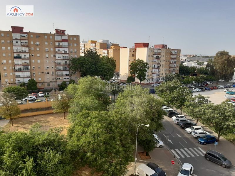 Foto d810df7c-7e5a-4620-8f46-7e7bff3edd05. Pis amb piscina a Sta. Aurelia - Cantábrico - Atlàntico - La Romería Sevilla