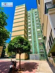 Pis a Sta. Aurelia - Cantábrico - Atlàntico - La Romería. Amplia vivienda en plaza de la romería junto al parque amate