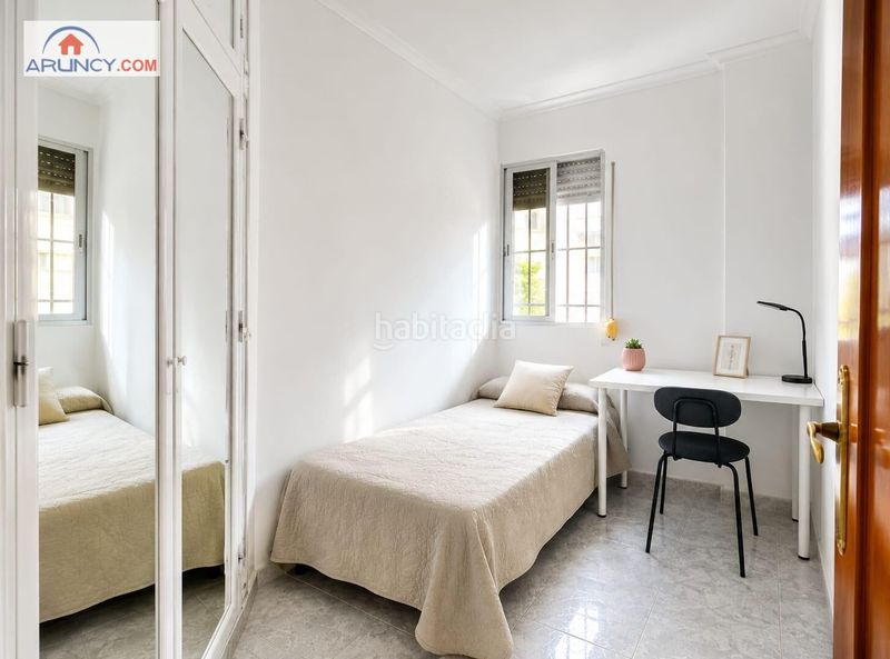 Foto ddc5b014-7711-4187-8683-2075071c2989. Pis amb calefacció a El Torrejón - El Cerezo Sevilla