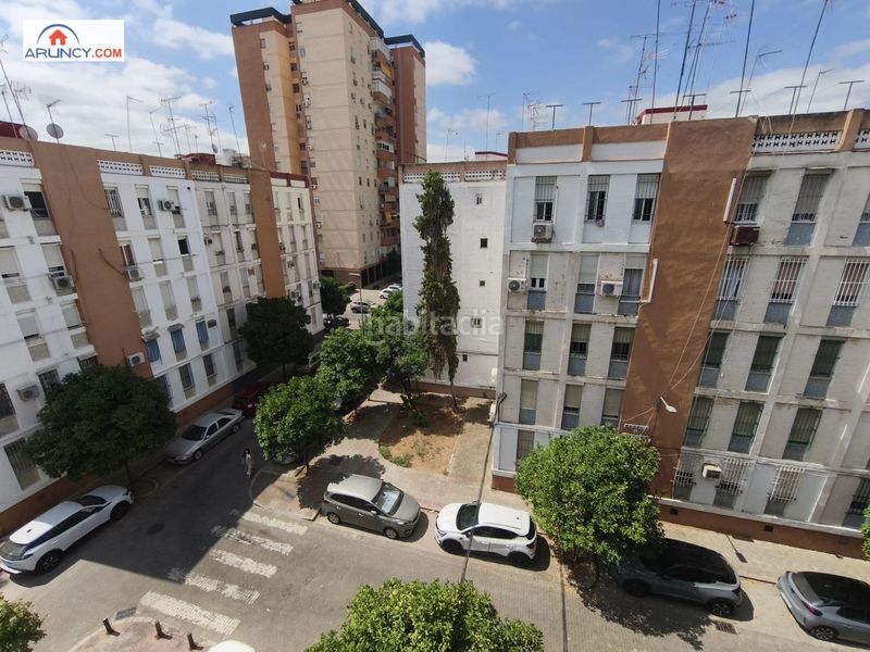 Foto f29eb416-520c-4791-ace3-cd47f22bef16. Pis a San Pablo Sevilla