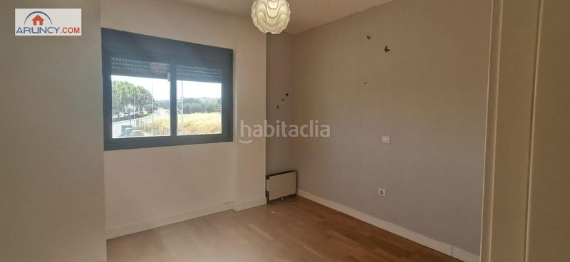 Foto 1fc12343-3e4f-48d8-a637-9f7b224754df. Doppelhaus mit heizung pool in Colegio Europa Espartinas