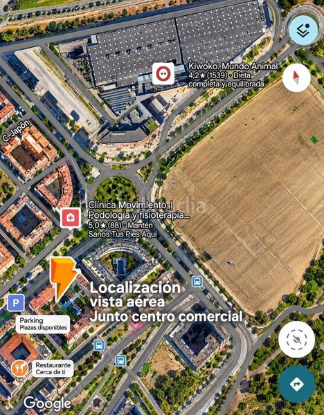 Foto e4d98463-da74-4f4f-91bf-854c793d2f02. Aparcament cotxe a colores - entreparques Sevilla