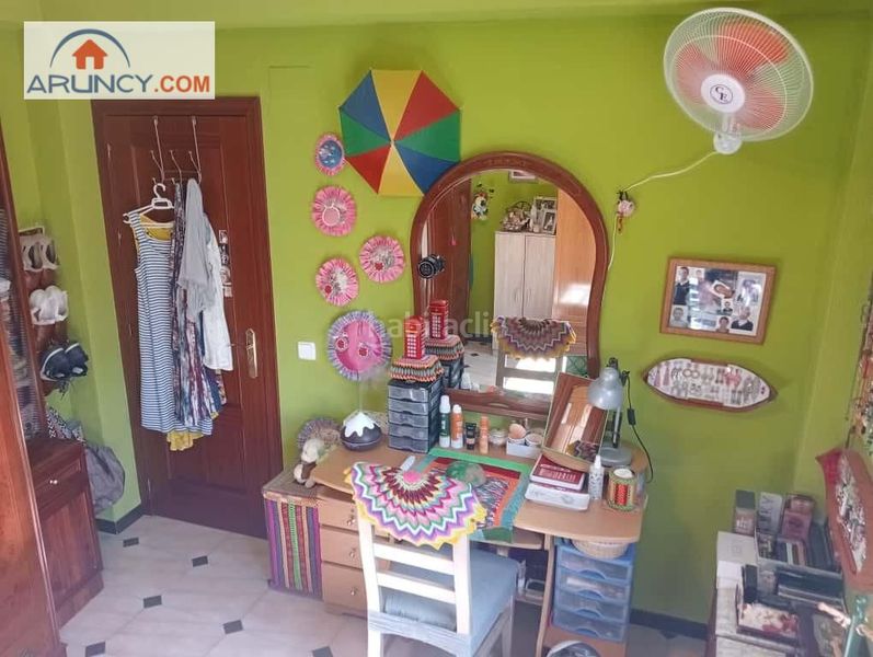 Foto a2d744c1-f0c5-49cd-825a-1f3a48bd2e5f. Casa amb calefacció a La Plata Sevilla