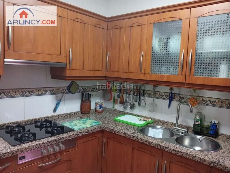 Foto ca4560cc-3b88-47af-87b2-cdb097e936d1. Casa amb calefacció a La Plata Sevilla