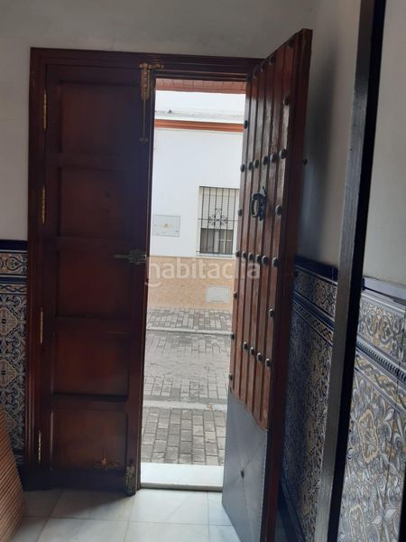 Foto 206aba78-9241-41a2-93d3-8757eda12755. Casa a Barrio del Nervión Sevilla