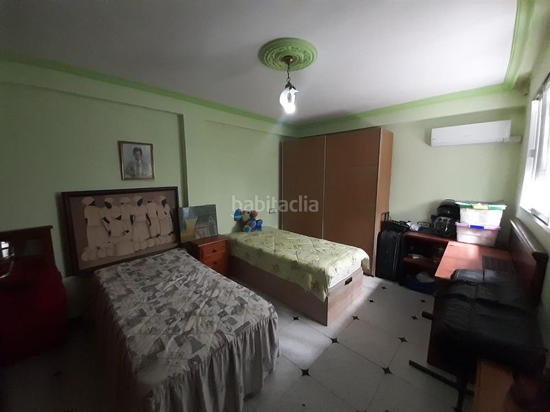 Foto 950d4f87-3282-426d-b2fb-40d7e159d4d1. Casa a Barrio del Nervión Sevilla