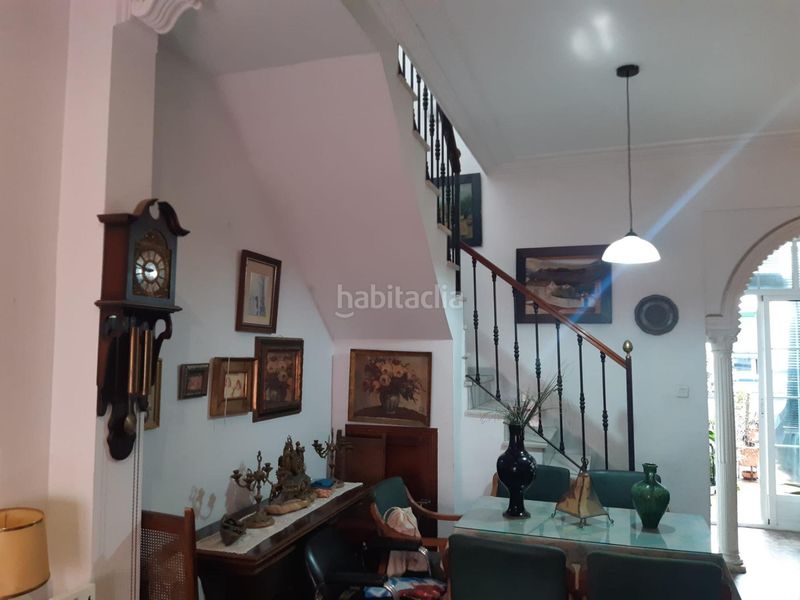 Foto c0a0947a-33e4-4600-8cc9-47c8667c14fb. Casa a Barrio del Nervión Sevilla
