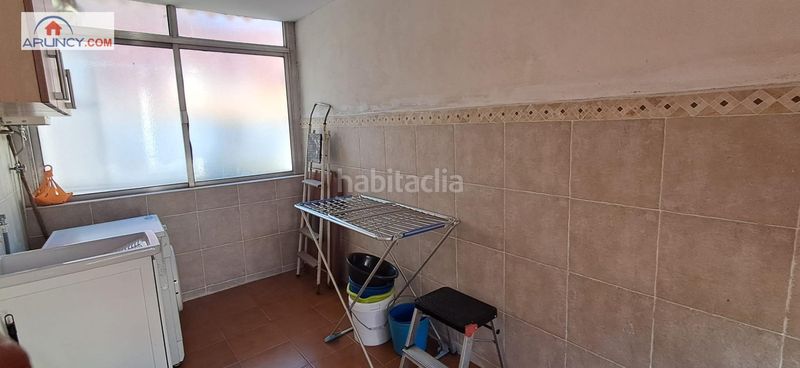Foto b2764733-8104-4e18-850d-73e246cb41cc. Pis a Los Remedios Sevilla