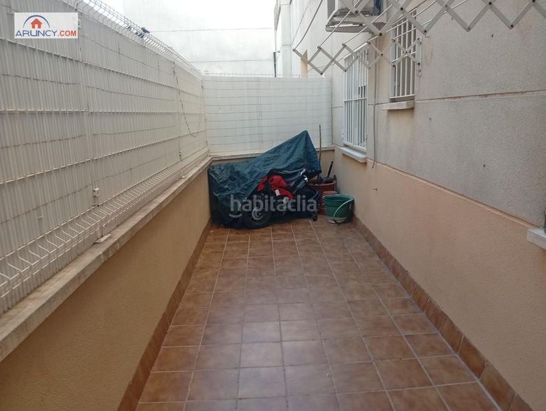 Foto 713c6545-83df-4dee-88f3-ca2e145a4903. Pis amb aparcament a Palmete Sevilla