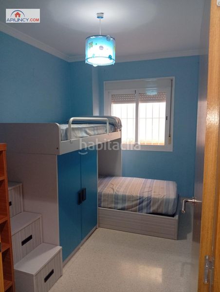 Foto c2217996-5915-4739-96cc-3f8878e910cd. Pis amb aparcament a Palmete Sevilla