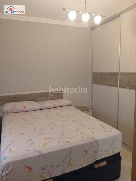Foto da1c9e50-9491-433c-8166-bc3902f968a2. Pis amb aparcament a Palmete Sevilla