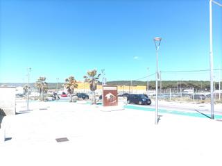 Locale commerciale in Barbate. Magnifico local en venta en barbate