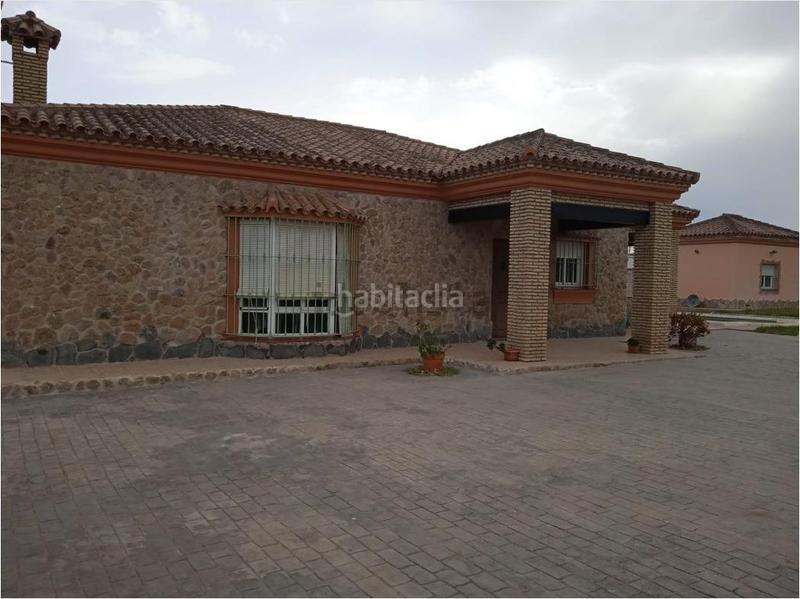 Foto 1354f620-c690-4d4c-905e-d839ddb2e607. Chalet mit parking pool in Los Franceses - La Vega Chiclana de la Frontera
