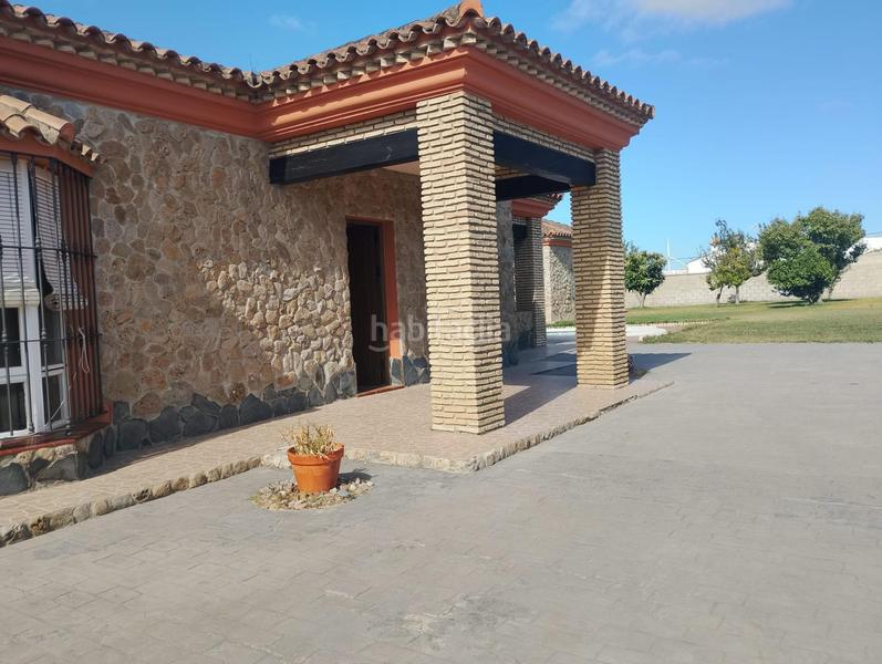 Foto 53e934b3-9170-42aa-a708-2e287da86542. Chalet mit parking pool in Los Franceses - La Vega Chiclana de la Frontera