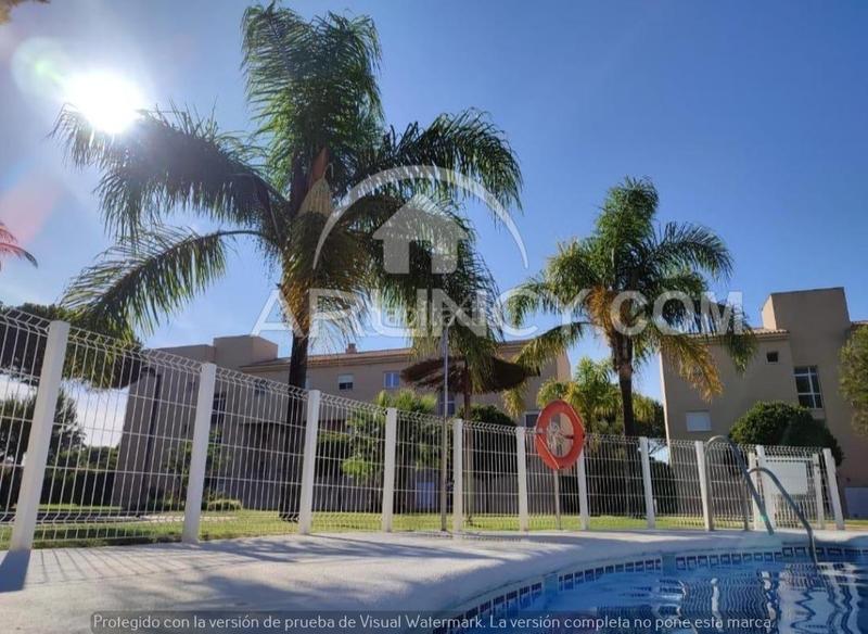 Foto 0ee05e10-0aa1-46c9-b470-1534c11fcb3f. Appartement avec chauffage piscine dans Novo Sancti Petri Chiclana de la Frontera