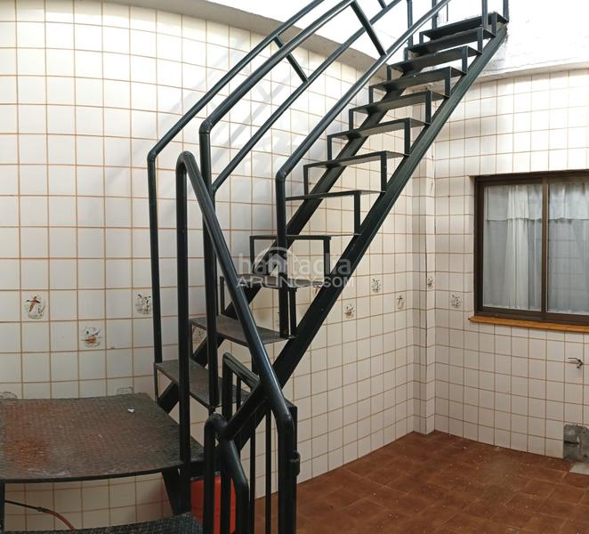 Foto 887ac42f-2fd5-4dc5-a448-1393e5ef5775. House with parking in La Banda - Campo de Fútbol Chiclana de la Frontera