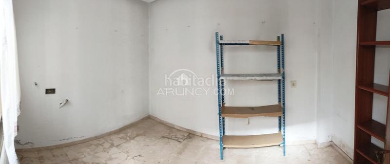 Foto 8a6f436d-b532-4dc9-950b-4d06c820dee4. House with parking in La Banda - Campo de Fútbol Chiclana de la Frontera