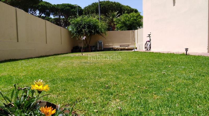 Foto 9e16eee0-da34-4d80-862c-c2143807de9e. Maison jumelée avec parking dans La Barrosa Chiclana de la Frontera