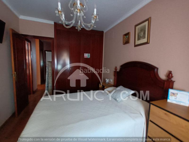 Foto 34c890f7-692d-46fb-8ae6-c39ac360d6f9. House with parking in La Banda - Campo de Fútbol Chiclana de la Frontera