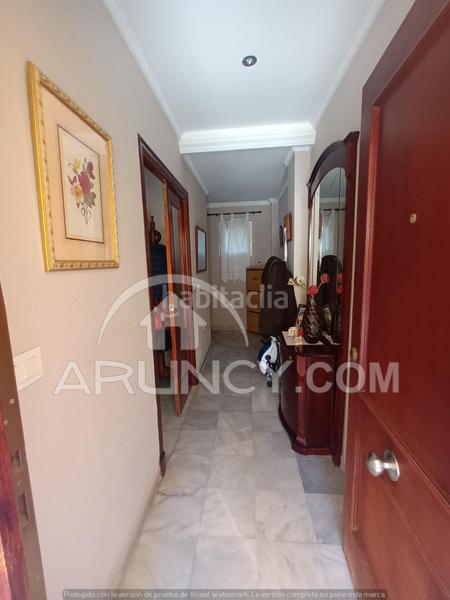 Foto ab133292-b0a2-4ebd-aa53-65268a2f4908. House with parking in La Banda - Campo de Fútbol Chiclana de la Frontera