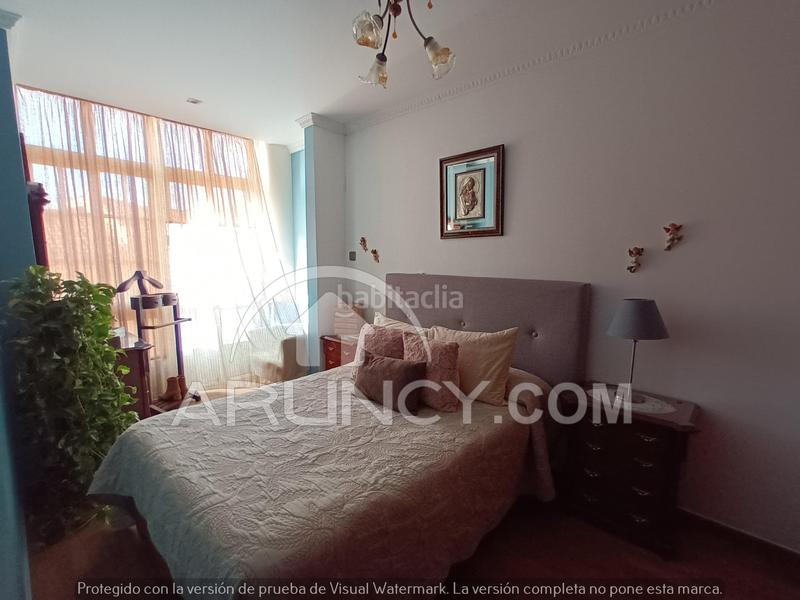 Foto ce75e94a-9f7e-493d-bc9b-368eb9172461. House with parking in La Banda - Campo de Fútbol Chiclana de la Frontera