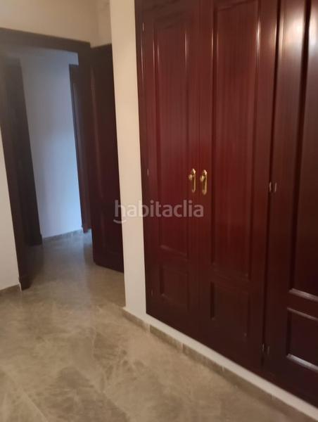 Foto 48408a06-bd0f-473b-89bc-bb844ef4a2ff. Casa adosada estupenda unifamiliar adosada en una zona inmejorable! en Chiclana de la Frontera