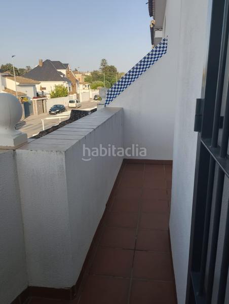 Foto 6188f2a4-f35d-430f-9163-57bb25eef3cc. Casa adosada estupenda unifamiliar adosada en una zona inmejorable! en Chiclana de la Frontera