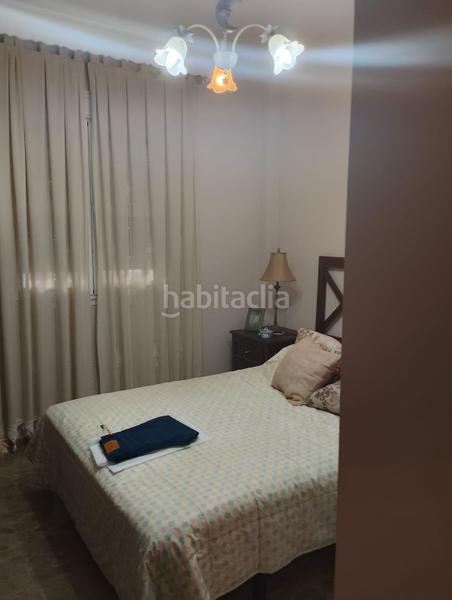 Foto dc19b3e5-ffea-4766-a202-02e30a1835b4. Casa adosada estupenda unifamiliar adosada en una zona inmejorable! en Chiclana de la Frontera