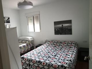Xalet a Las Lagunas - Campano. Espectacular chalet independiente con piscina y jardín privado.