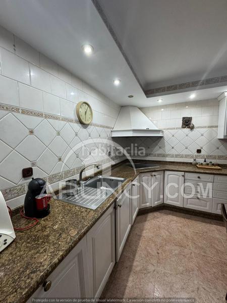 Foto 574cbf70-4881-41d1-b943-a9ceeacaee84. Semi detached house with parking in La Banda - Campo de Fútbol Chiclana de la Frontera