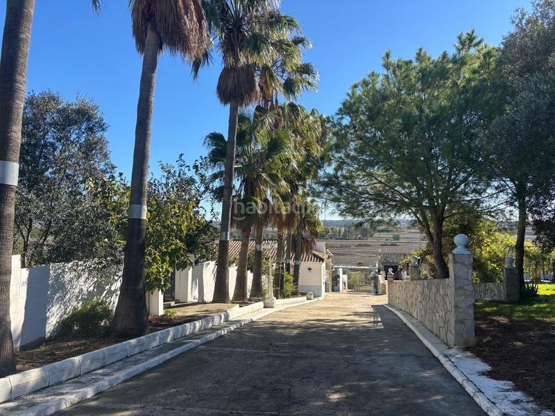 Foto 0d72a2d5-16fd-44cf-a044-200550493733. Chalet con parcheggio in Los Franceses - La Vega Chiclana de la Frontera