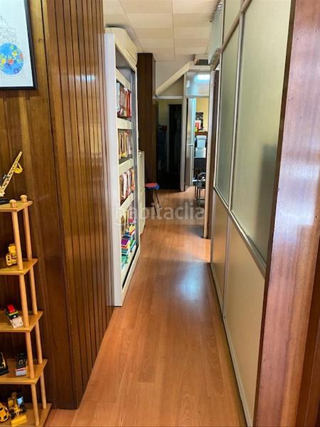 Foto 46e2b060-b898-4201-bbf0-f24175eda442. Oficina local polivalente en zona vip (comercial/oficina+vivienda) en Barcelona