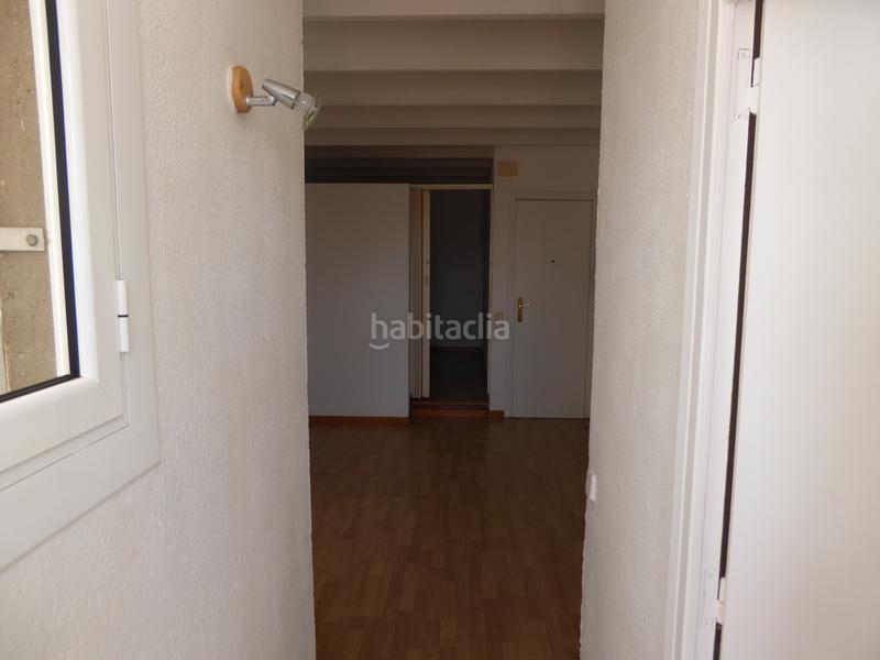 Foto c8b46b77-42af-4f3c-9fd4-64bf3480a244. Location bureau avec chauffage dans La Nova Esquerra de l´Eixample Barcelona