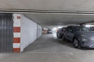 Parking coche  Avenida andalucia. Estupenda plaza de garaje super bien situada en villarejo!! por