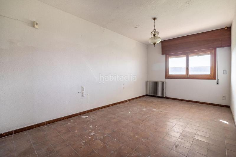 Foto f9a0ea3b-ec82-4fb8-90a2-9b4695aaaccb. Masía casa con terreno y nave en Santa Fe