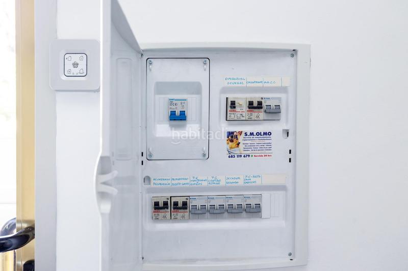 Foto e86b0a1a-4e23-414e-827f-5c3ffff360aa. Locale commerciale in San Matías - Realejo Granada