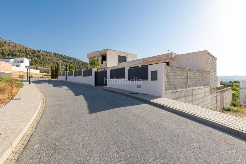 Foto 090e2231-05a9-4601-aeb3-b90533f4da67. Chalet en calle borraja 1 villa de lujo en venta en Dílar