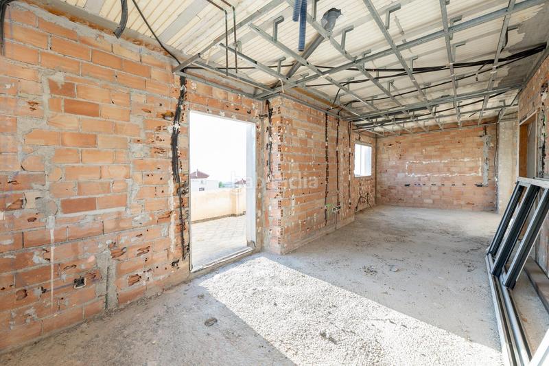 Foto 1236d207-92af-42e2-91f4-593a0e0ed0e5. Chalet en calle borraja 1 villa de lujo en venta en Dílar