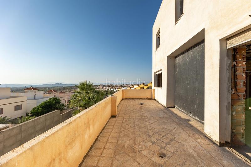 Foto 2ecbe13c-e967-4a10-ac7f-8190afc3f241. Chalet en calle borraja 1 villa de lujo en venta en Dílar