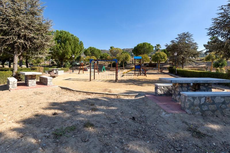 Foto 72509f5f-6409-46f7-af2e-5539cf367f21. Chalet en calle borraja 1 villa de lujo en venta en Dílar