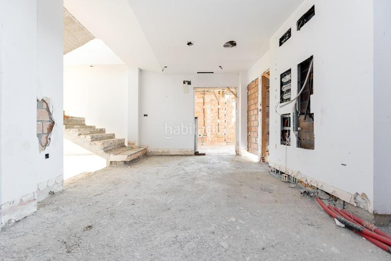 Foto 86a9722d-dee3-4f6b-8dd9-2594b269e4fd. Chalet en calle borraja 1 villa de lujo en venta en Dílar